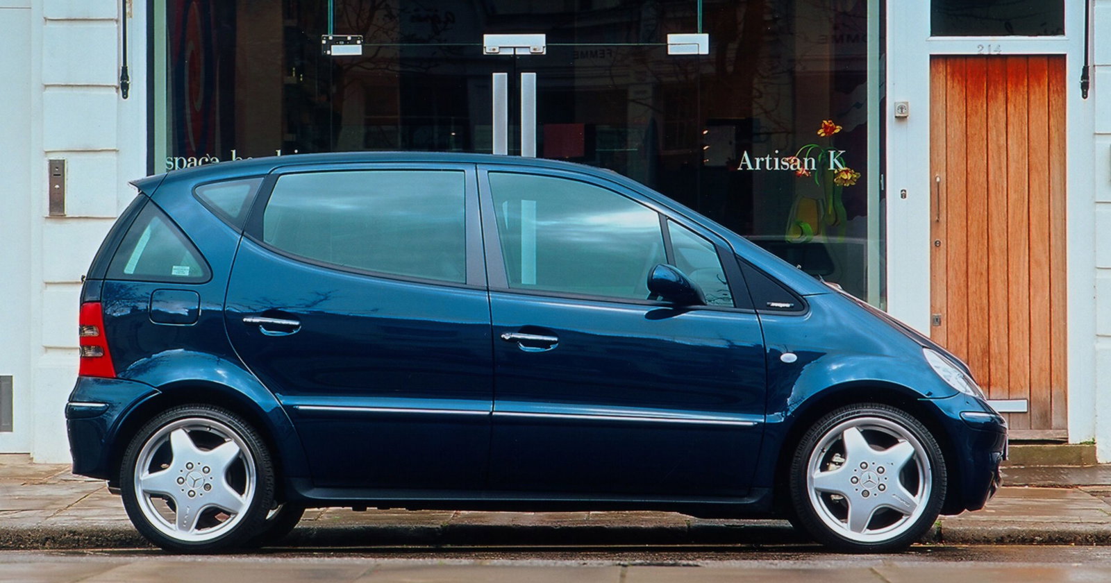Mercedes A-Class - first generation, side
