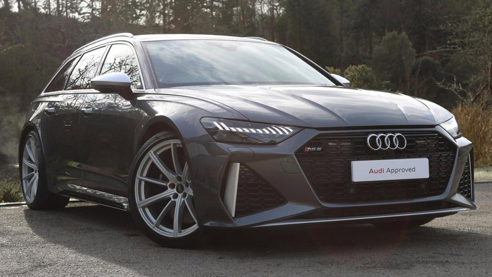 2020 Audi RS6, front