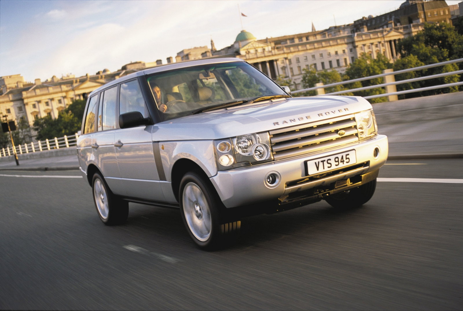 10 Cool 2000s Cars For Under £10,000 | CarThrottle