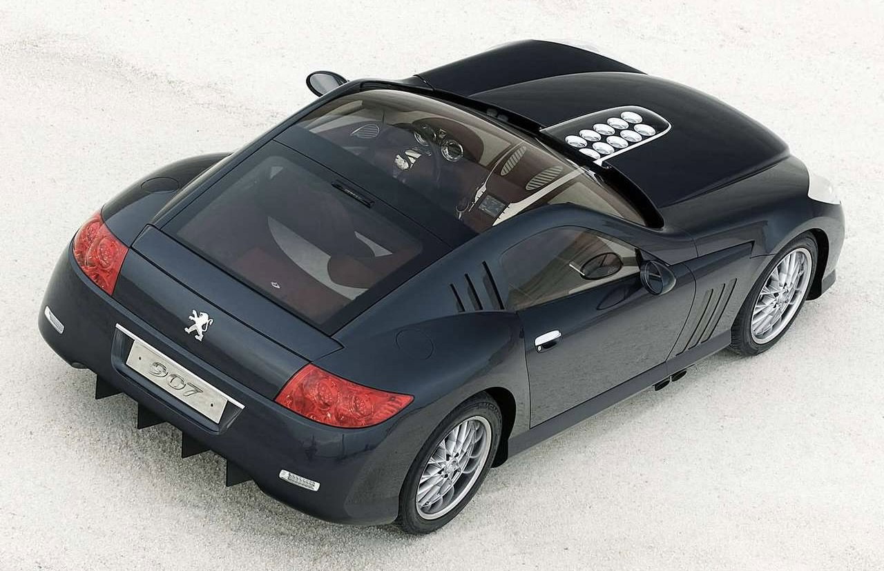 Peugeot 907 - overhead