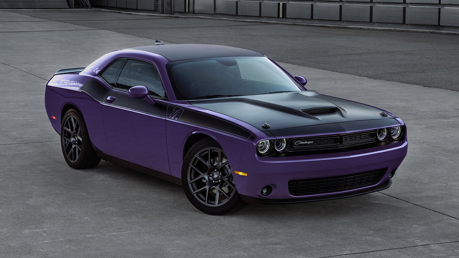 Dodge Challenger, Plum Crazy