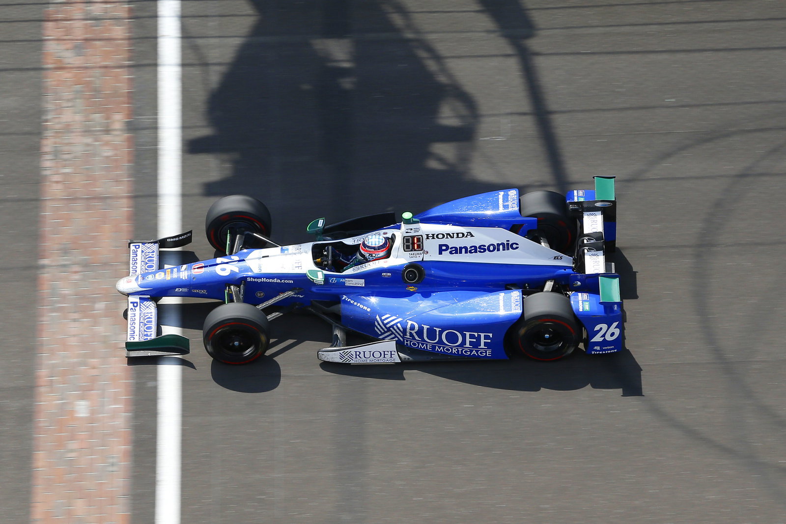 Takuma Sato wins the 2017 Indianapolis 500