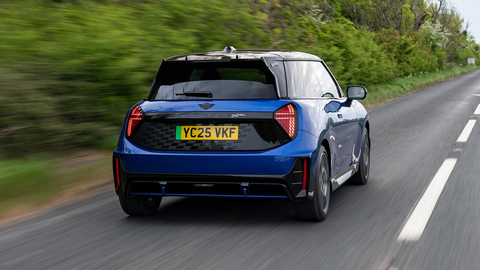 2025 Mini John Cooper Works Electric, rear