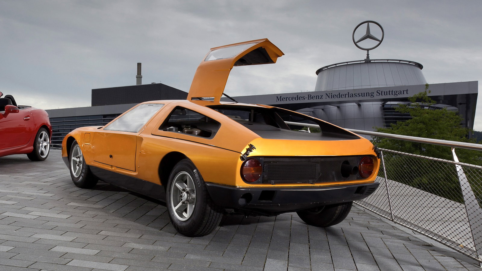 Mercedes C111 - rear
