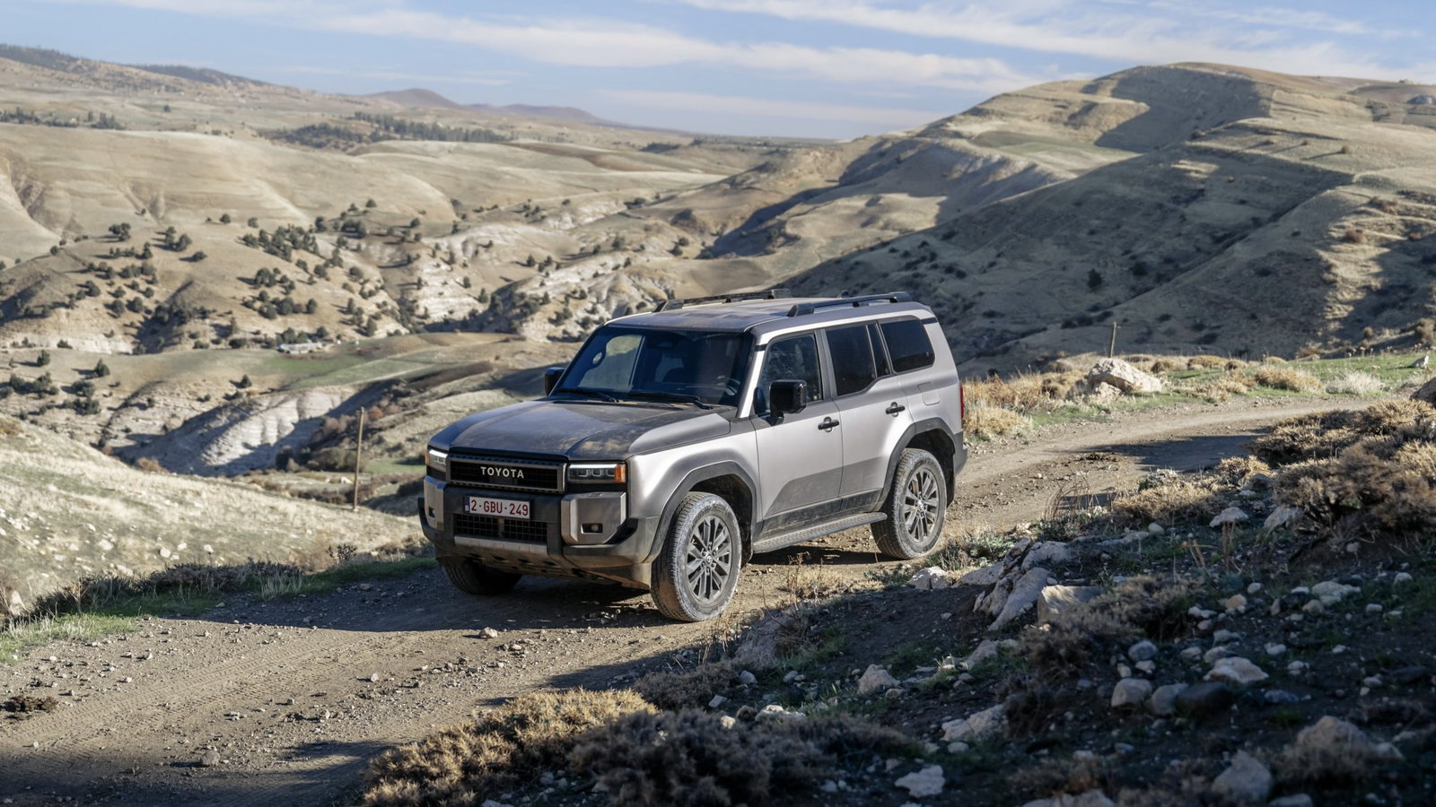 Toyota Land Cruiser - front