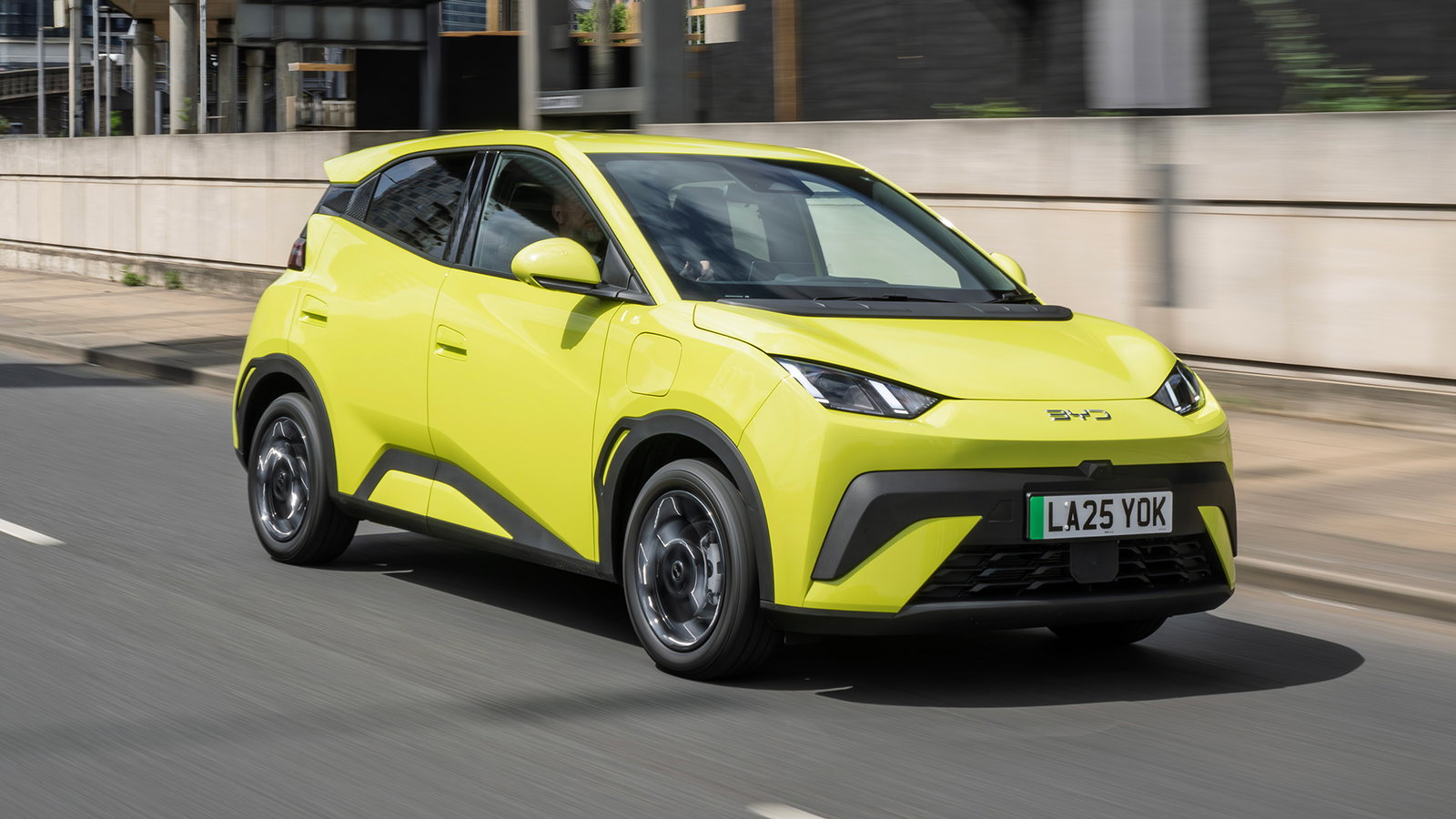 BYD Dolphin Surf, front