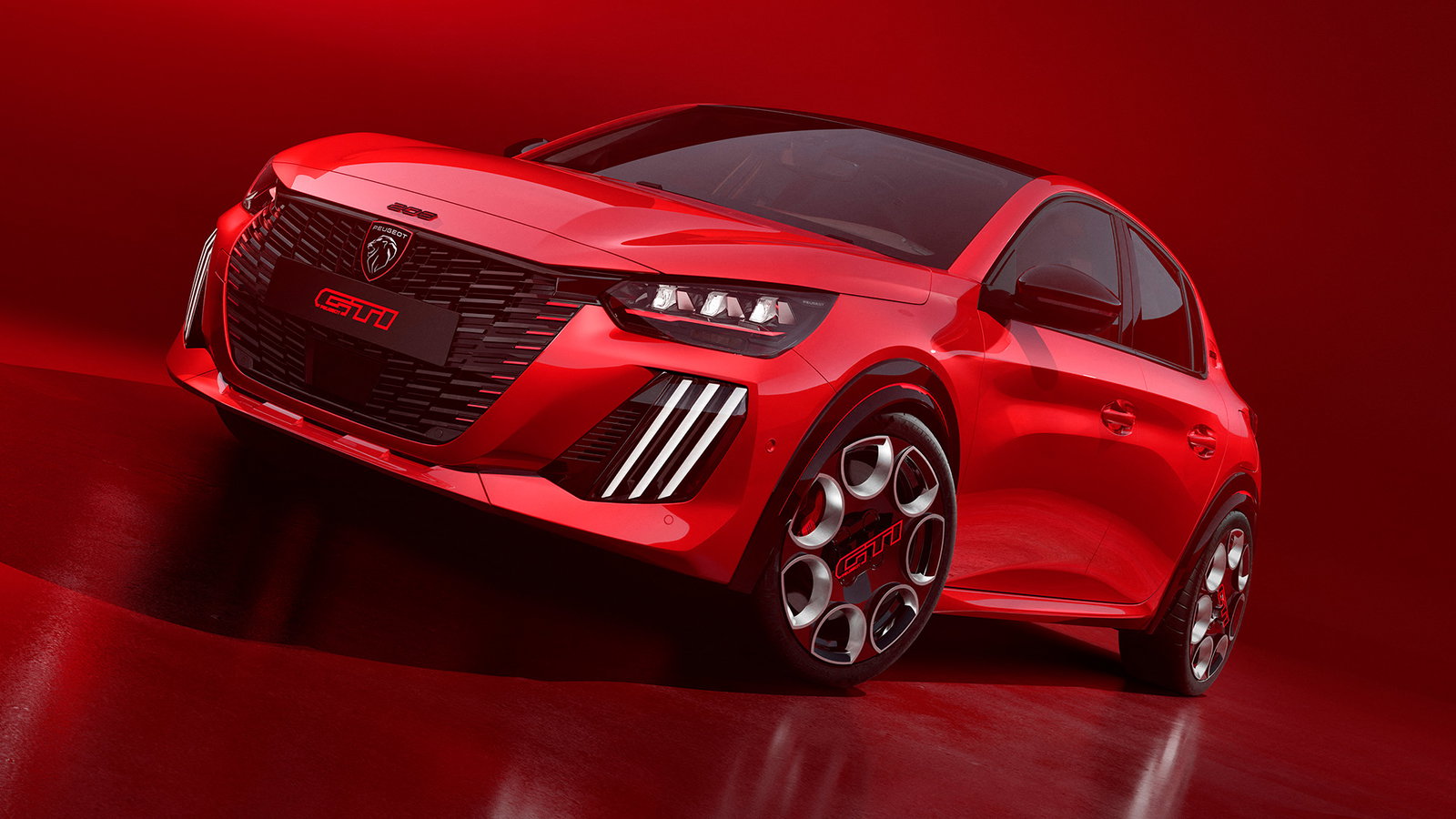 Peugeot e-208 GTi, front