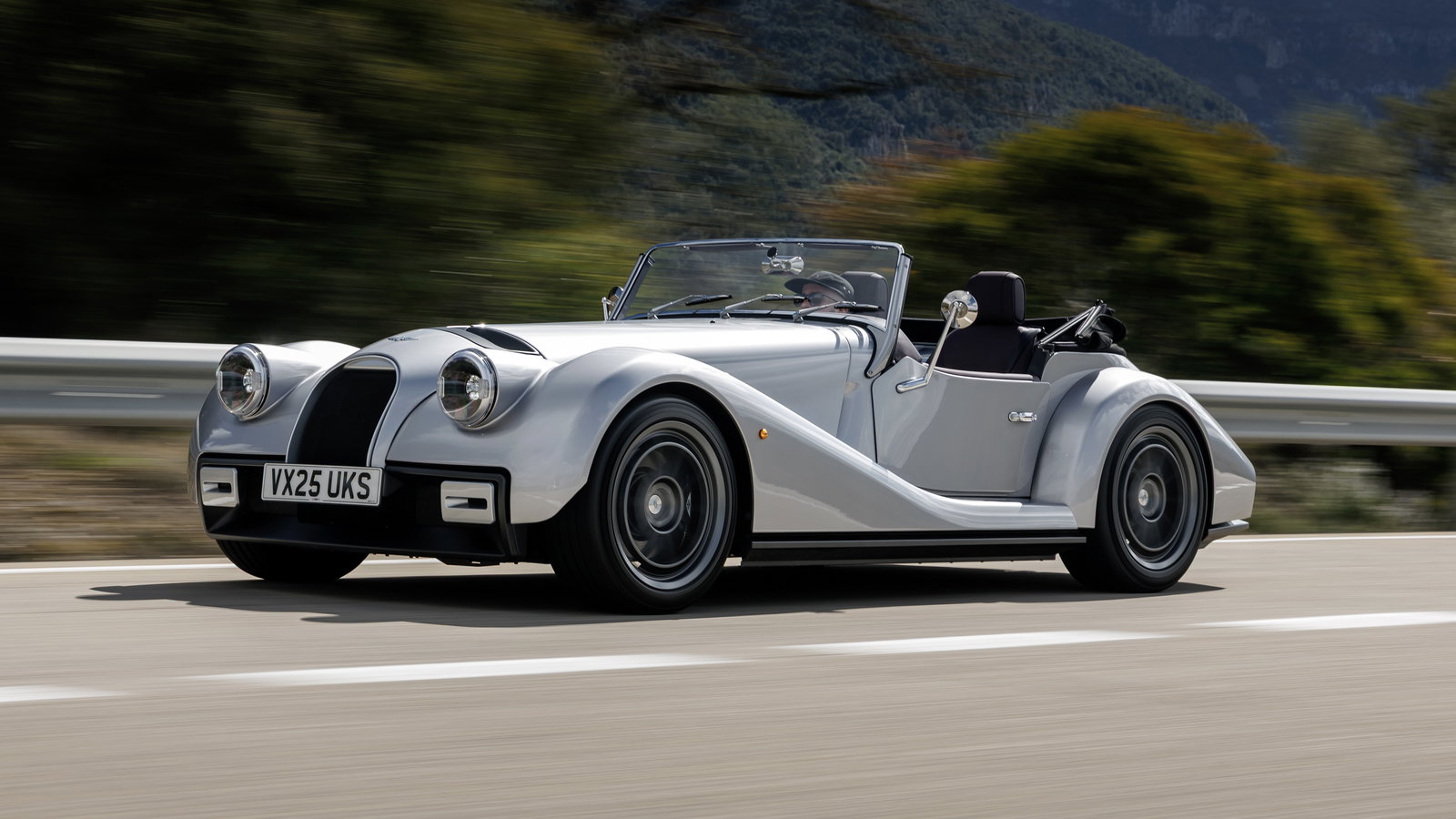 Morgan Supersport - front, driving