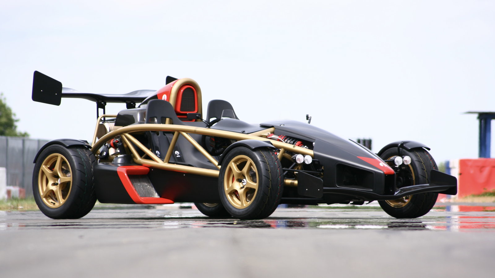 Ariel Atom 500