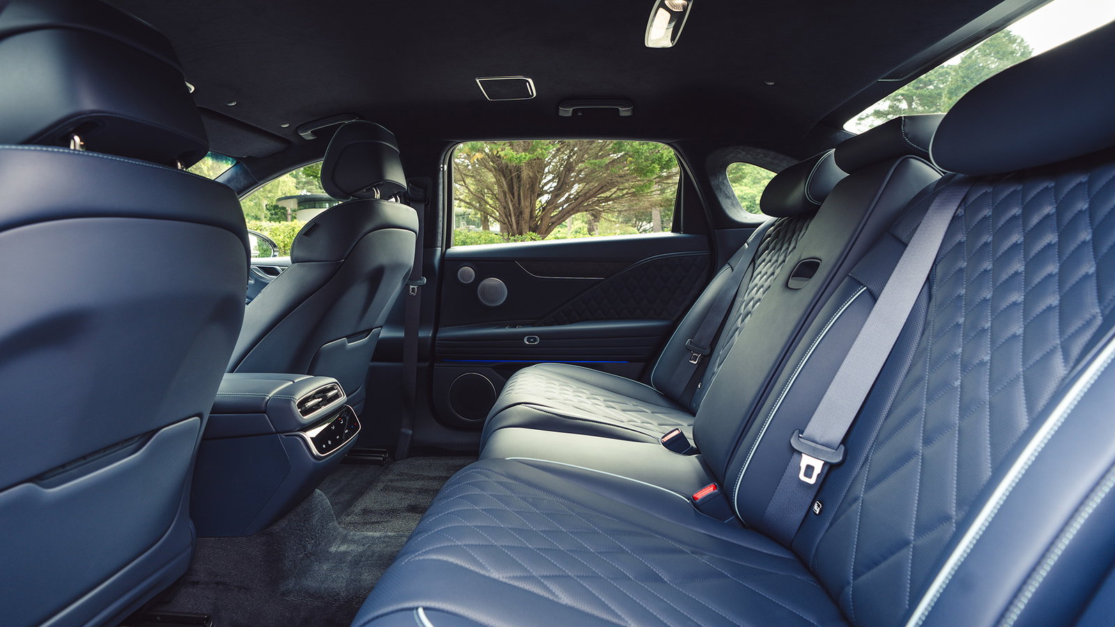 Genesis Electrified G80, interior, rear