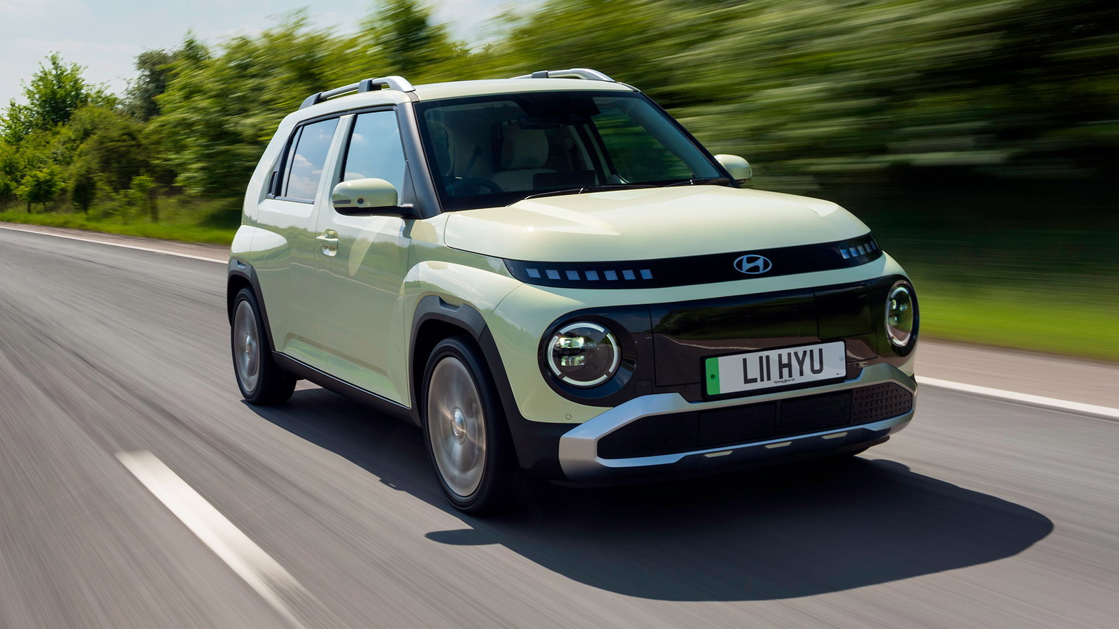 Hyundai Inster, front