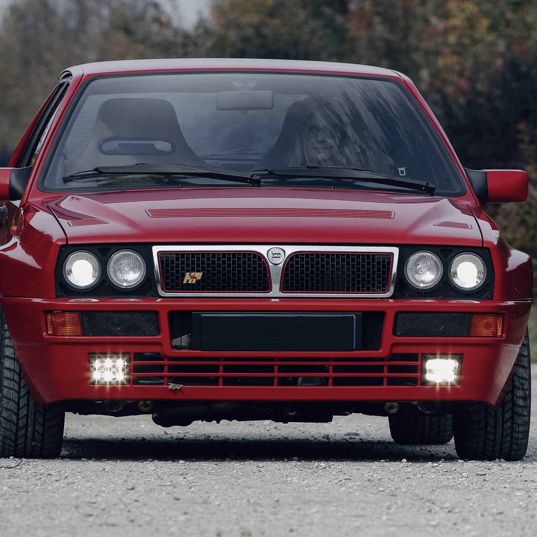 Lancia Delta HF Integrale - front