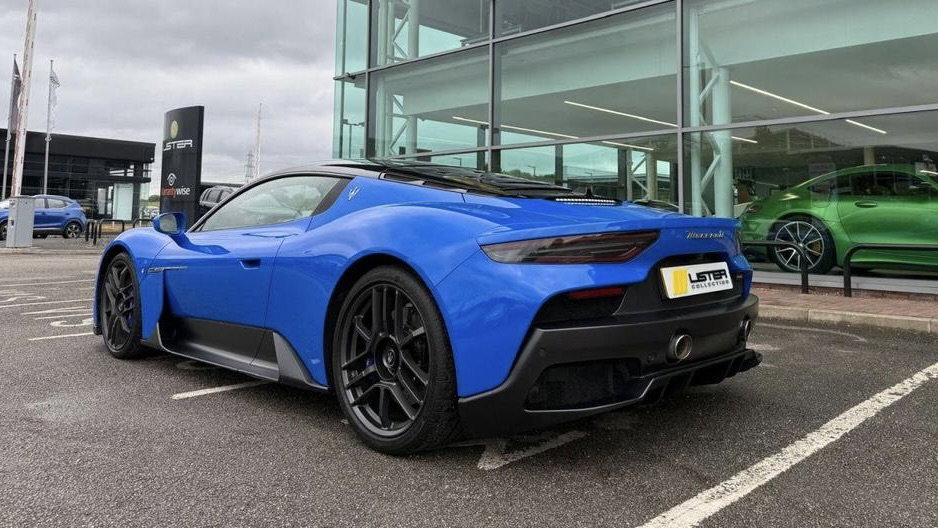 Maserati MC20 - rear