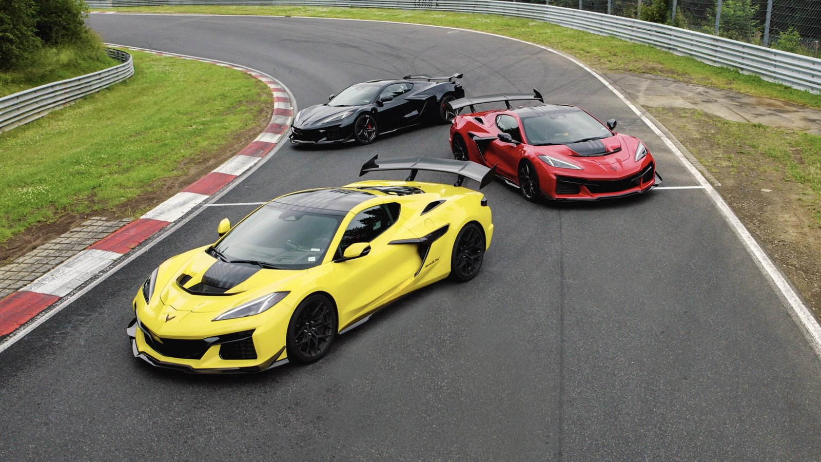 Chevrolet Corvette ZR1X, ZR1 and Z06