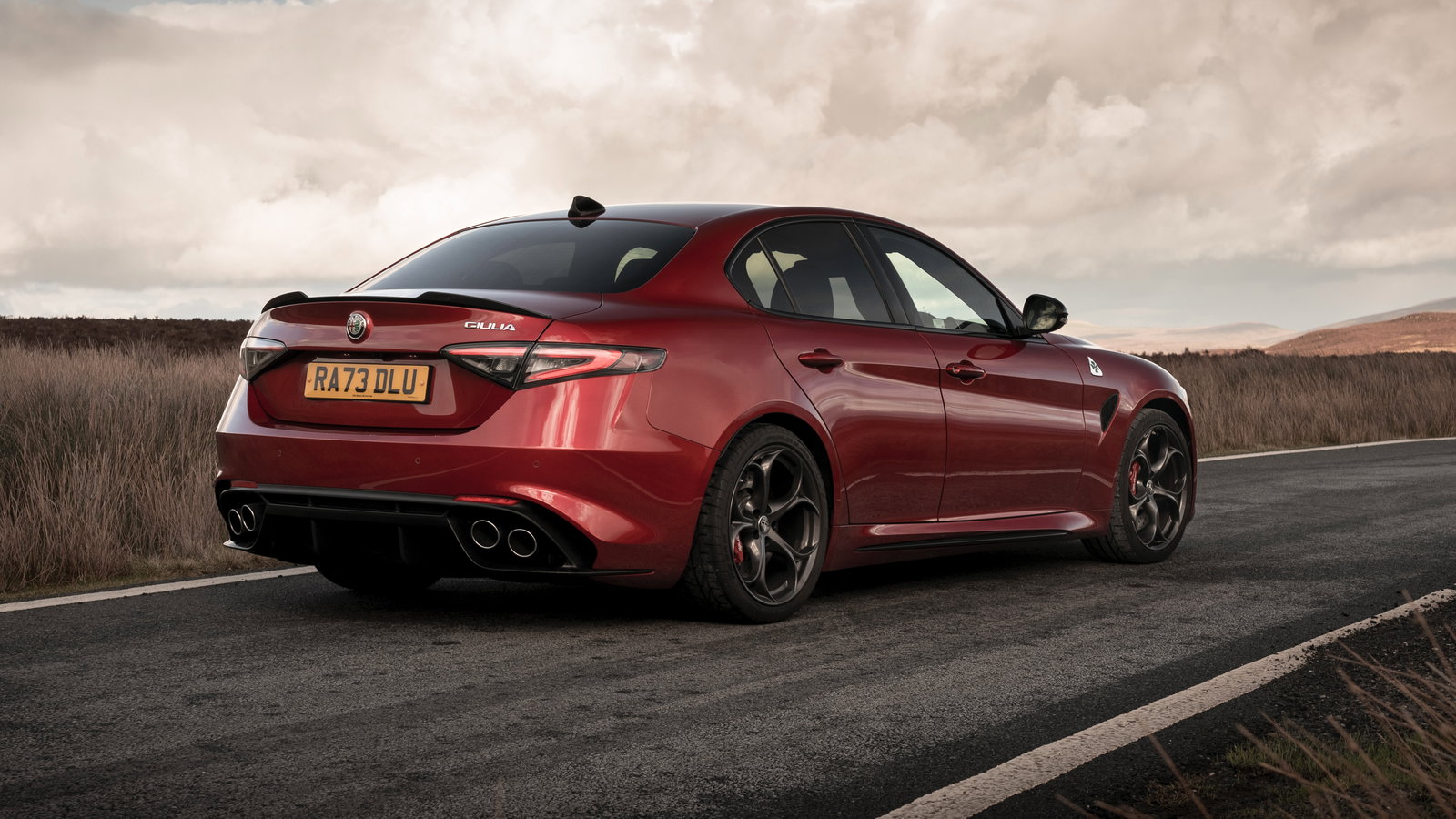 Alfa Romeo Giulia Quadrifoglio - rear, static