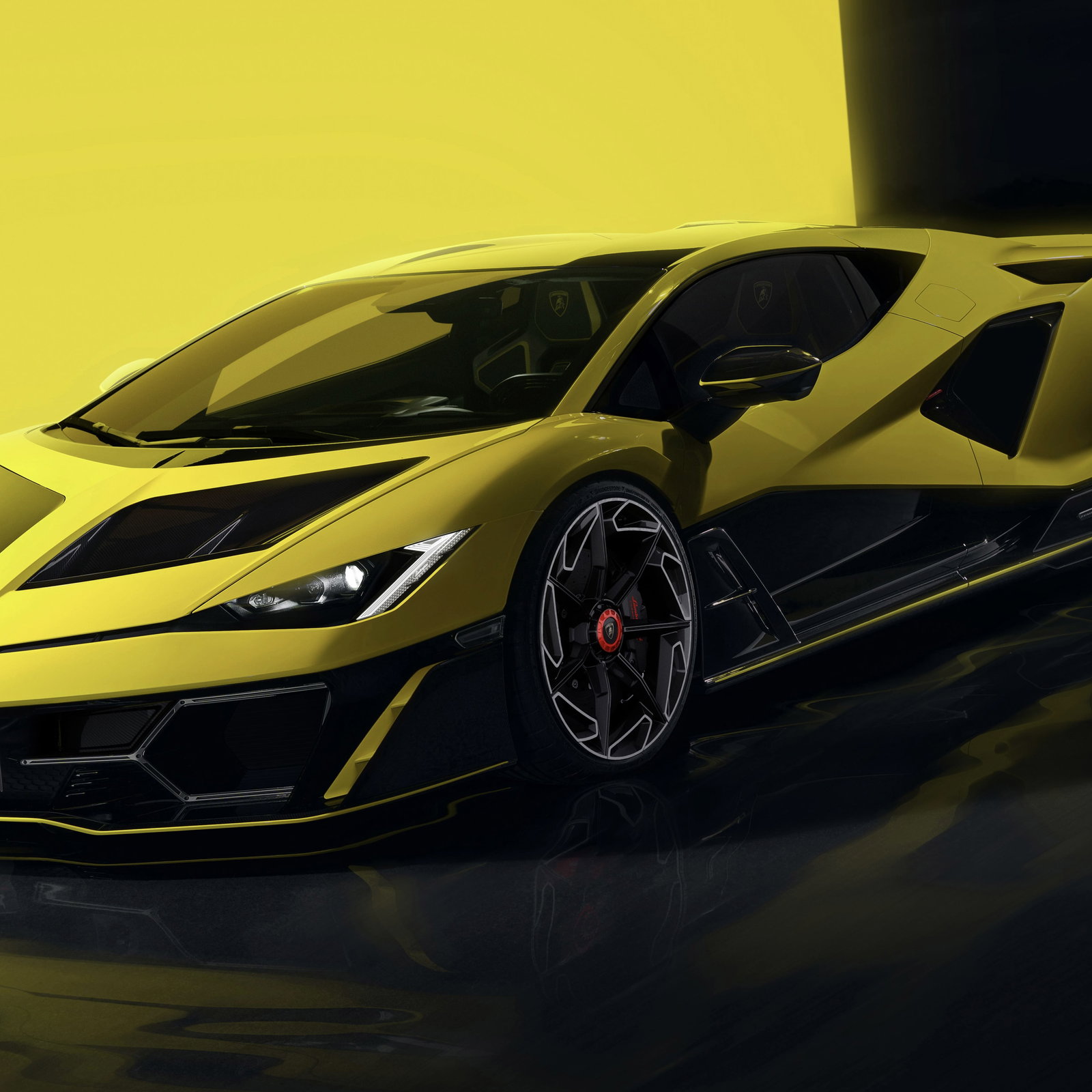 Lamborghini Fenomeno - front