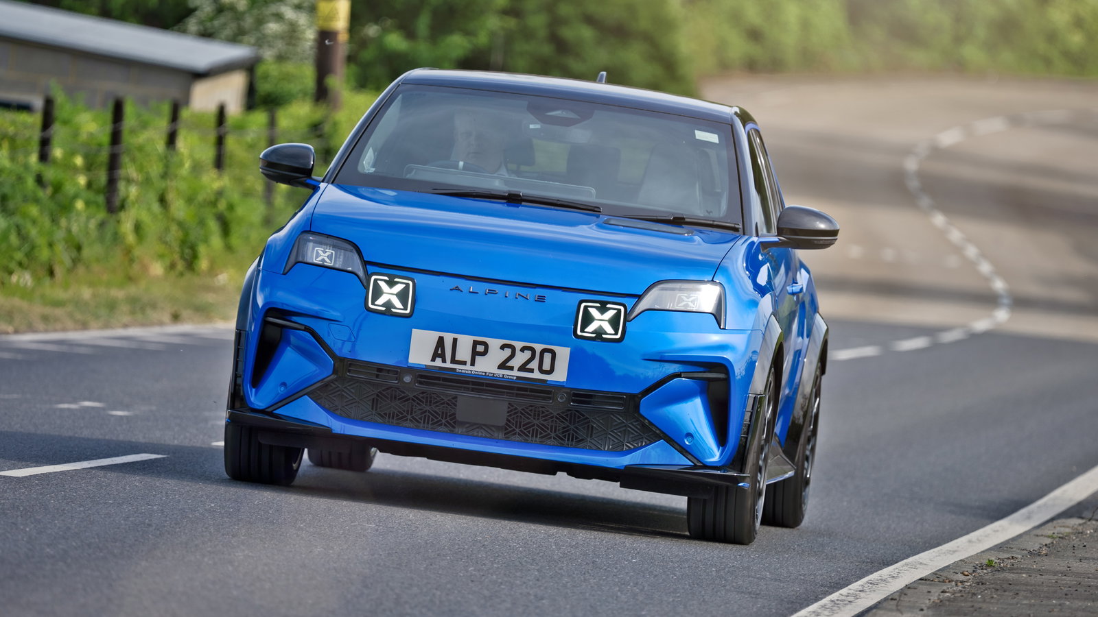 Alpine A290