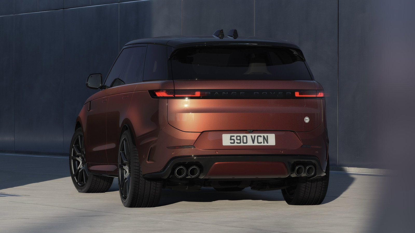 Range Rover Sport SV Carbon - rear