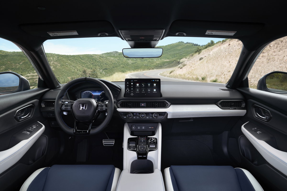 Honda Prelude - interior