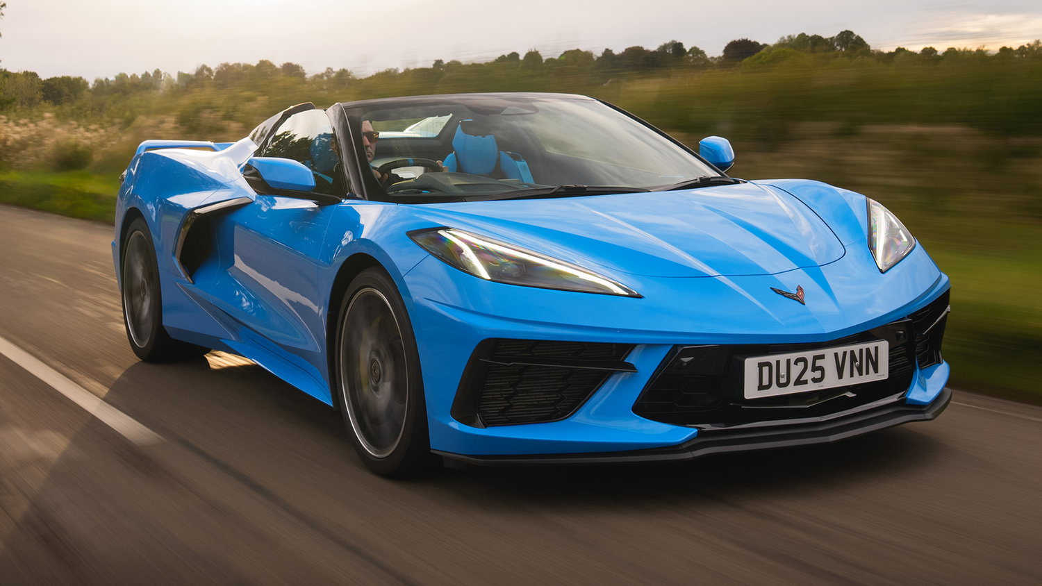 2025 Chevrolet Corvette Stingray UK Review: American Genius | CarThrottle