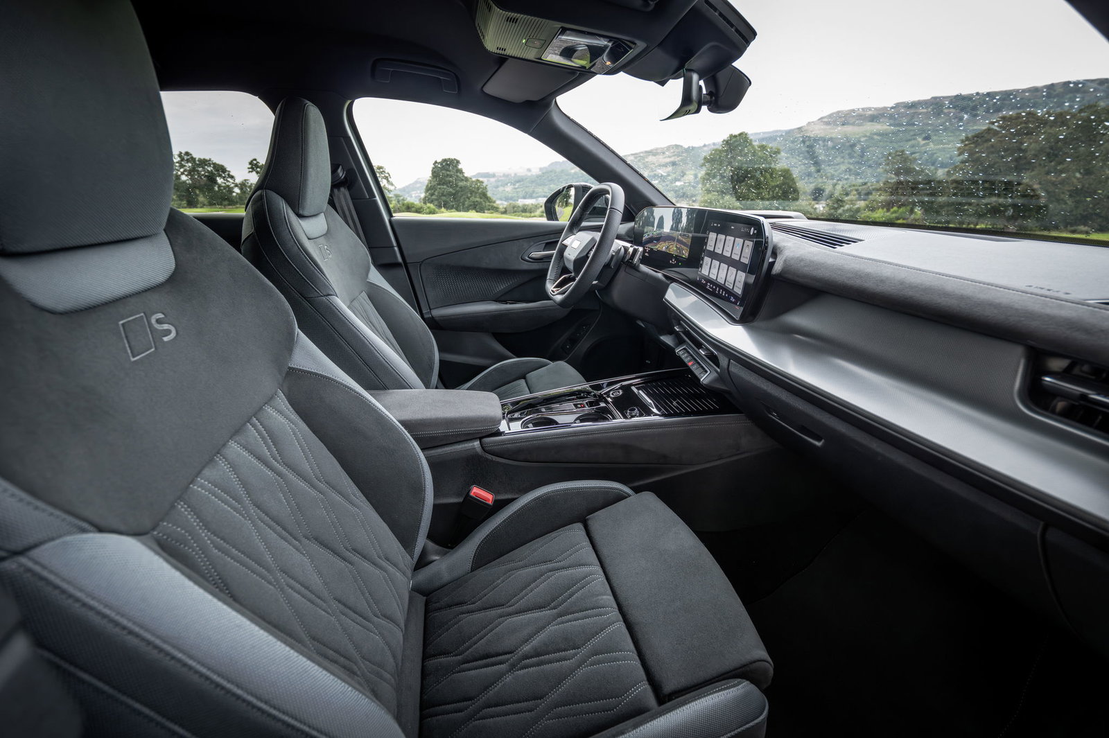 2025 Audi Q3 - interior