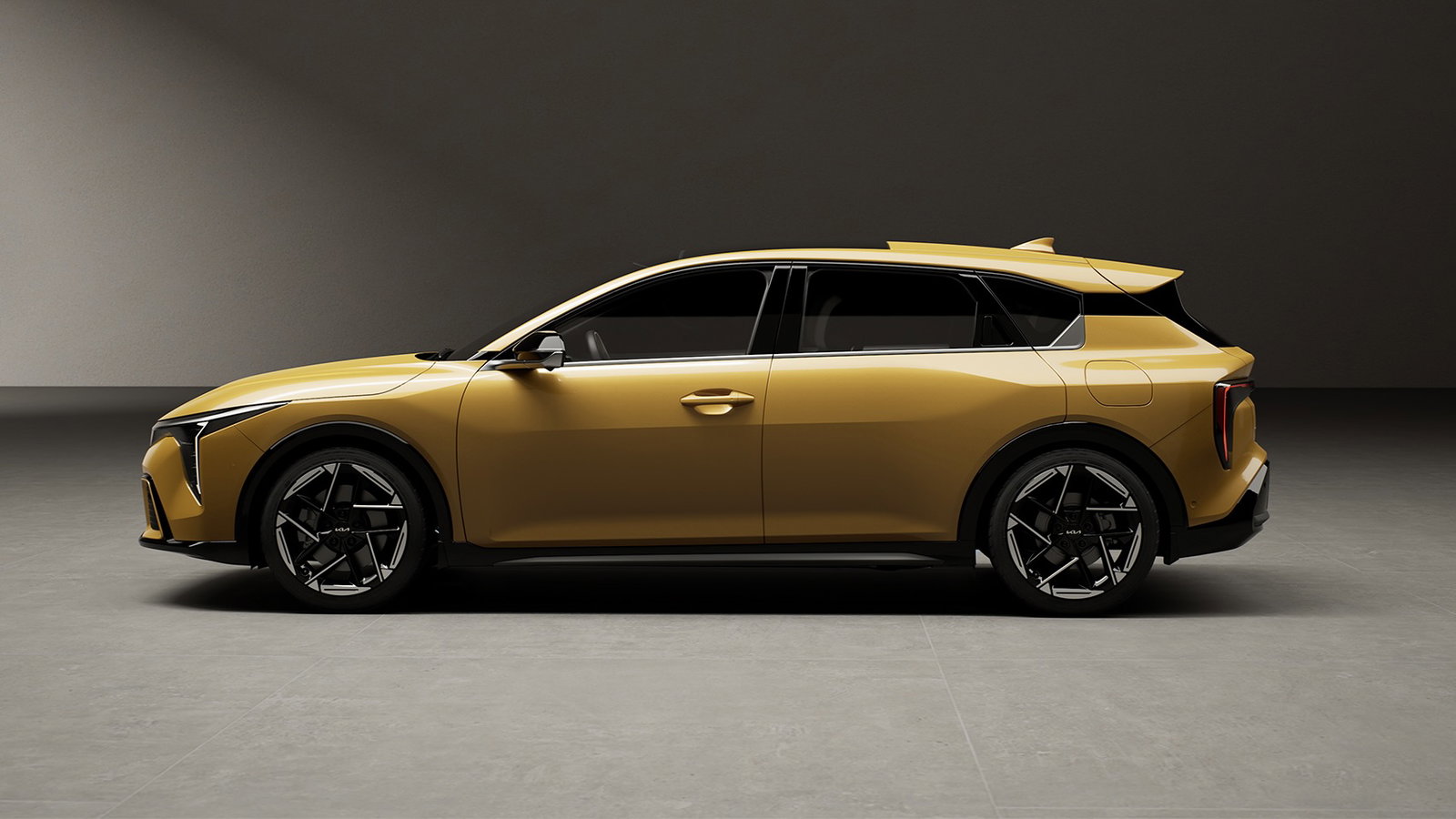 Kia K4 - side