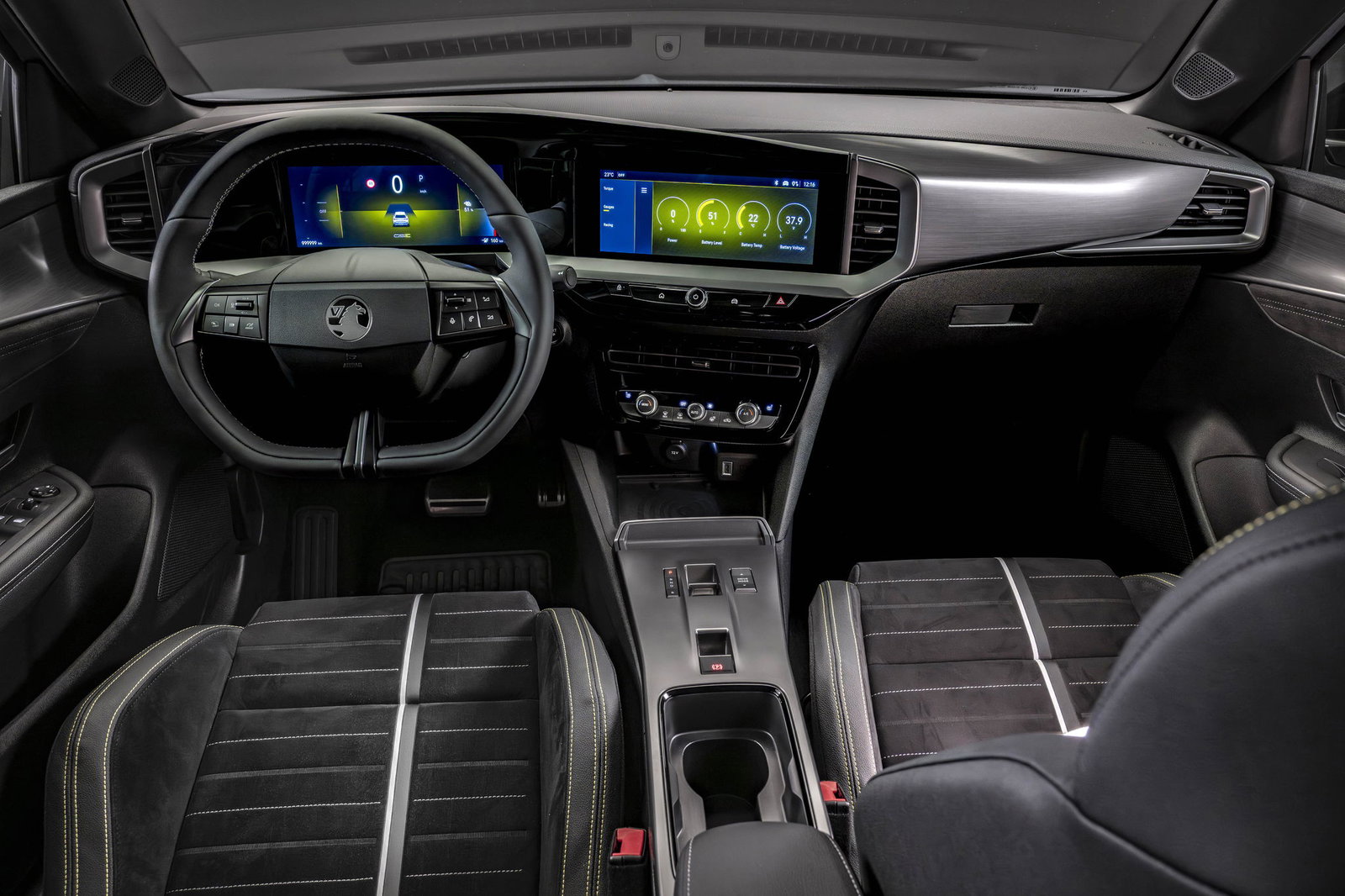 Vauxhall Mokka GSE - interior