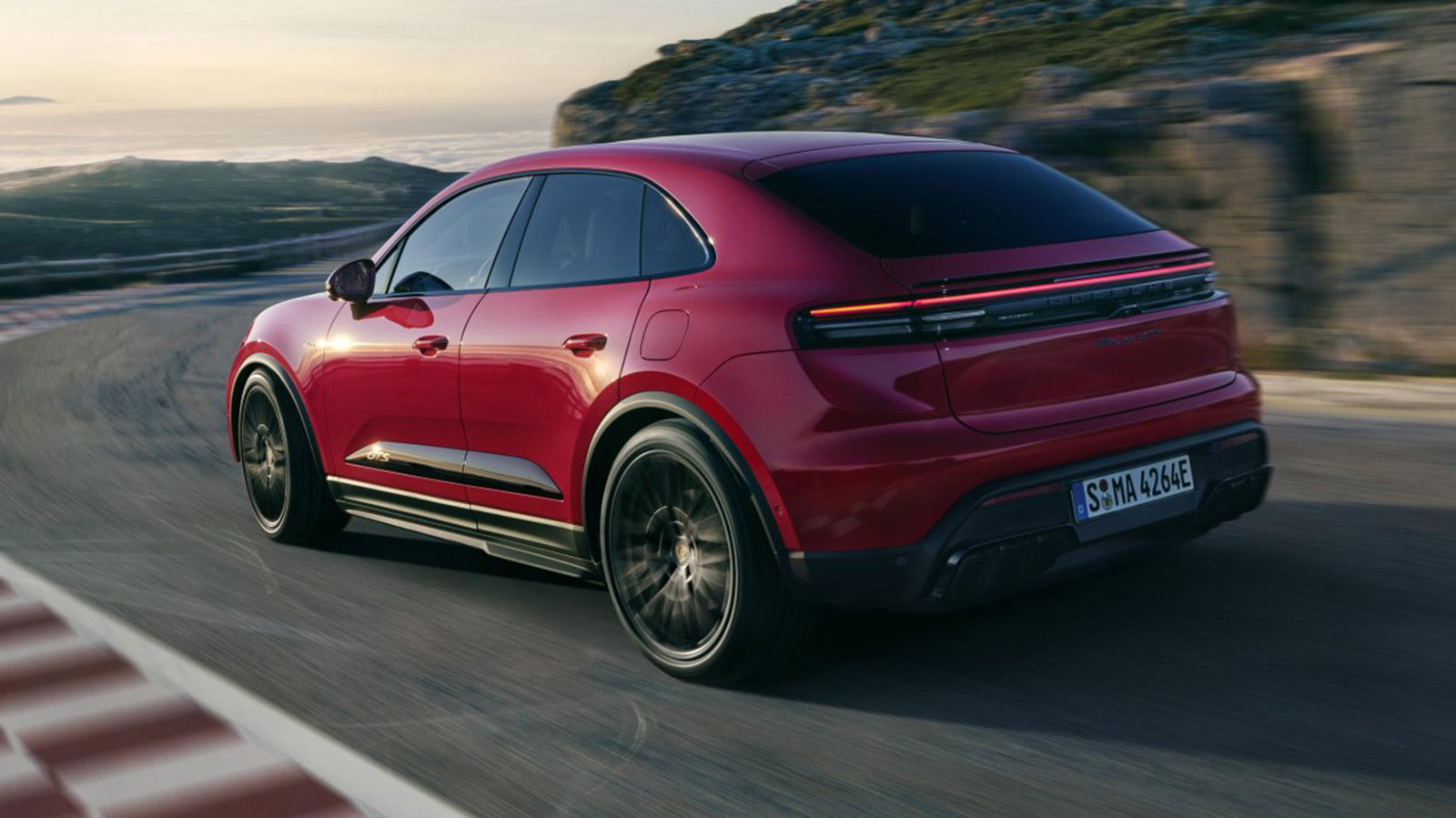 Porsche Macan GTS, rear