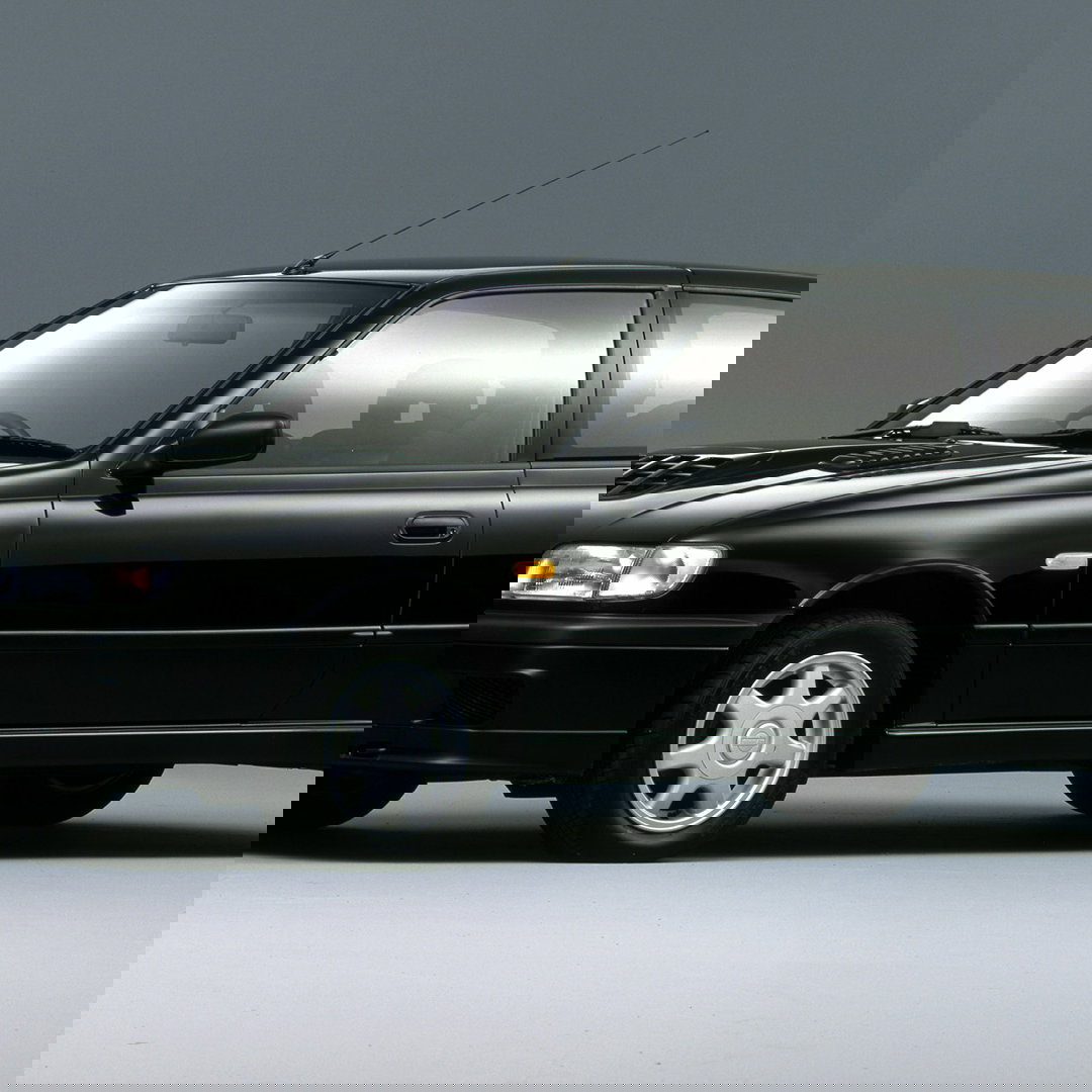 Nissan Pulsar GTI-R, front