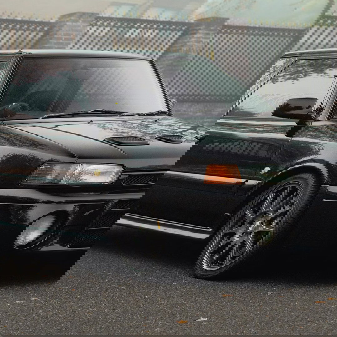 Mazda 323 GT-R, front