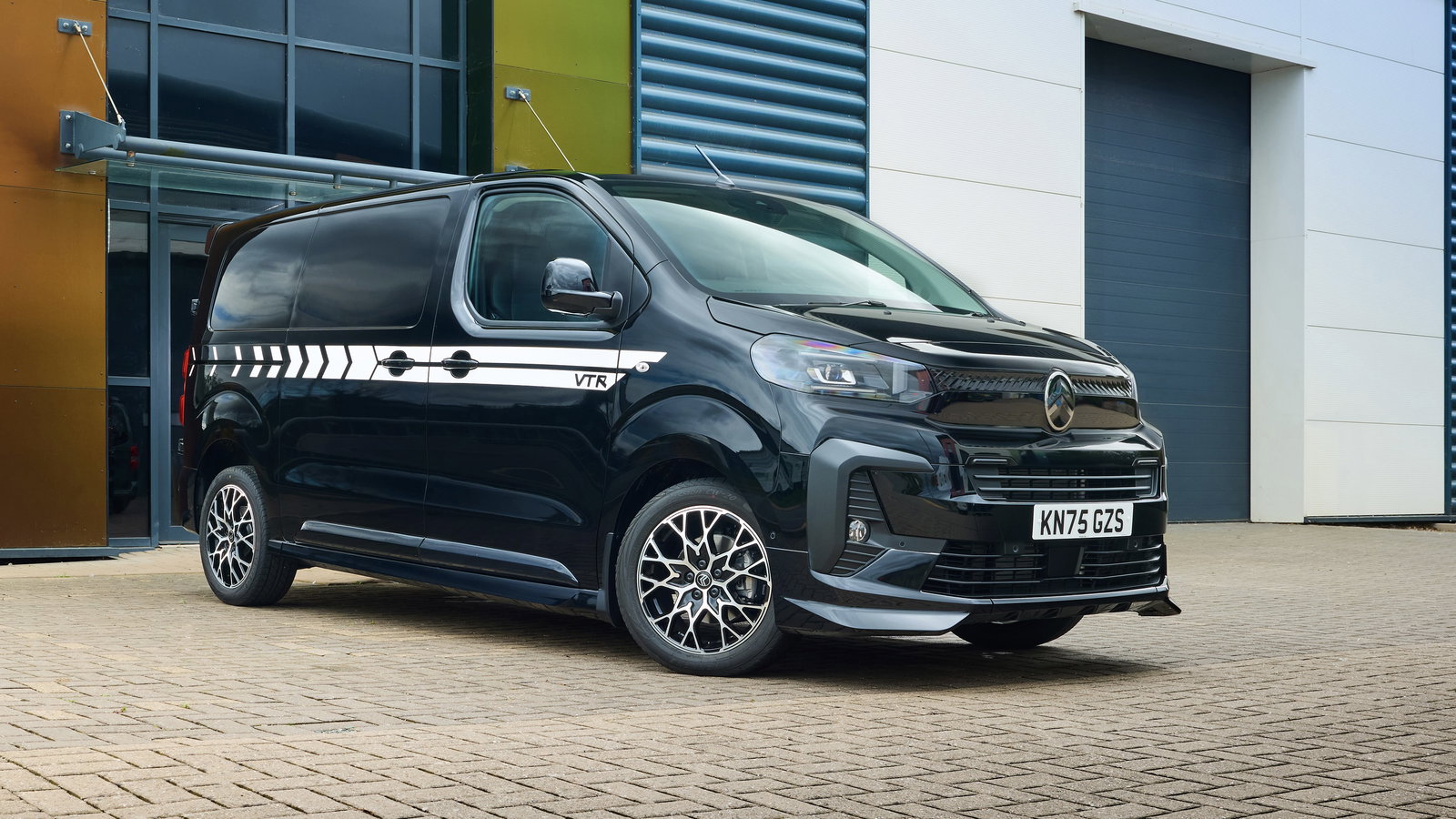 Citroen Dispatch VTR - front