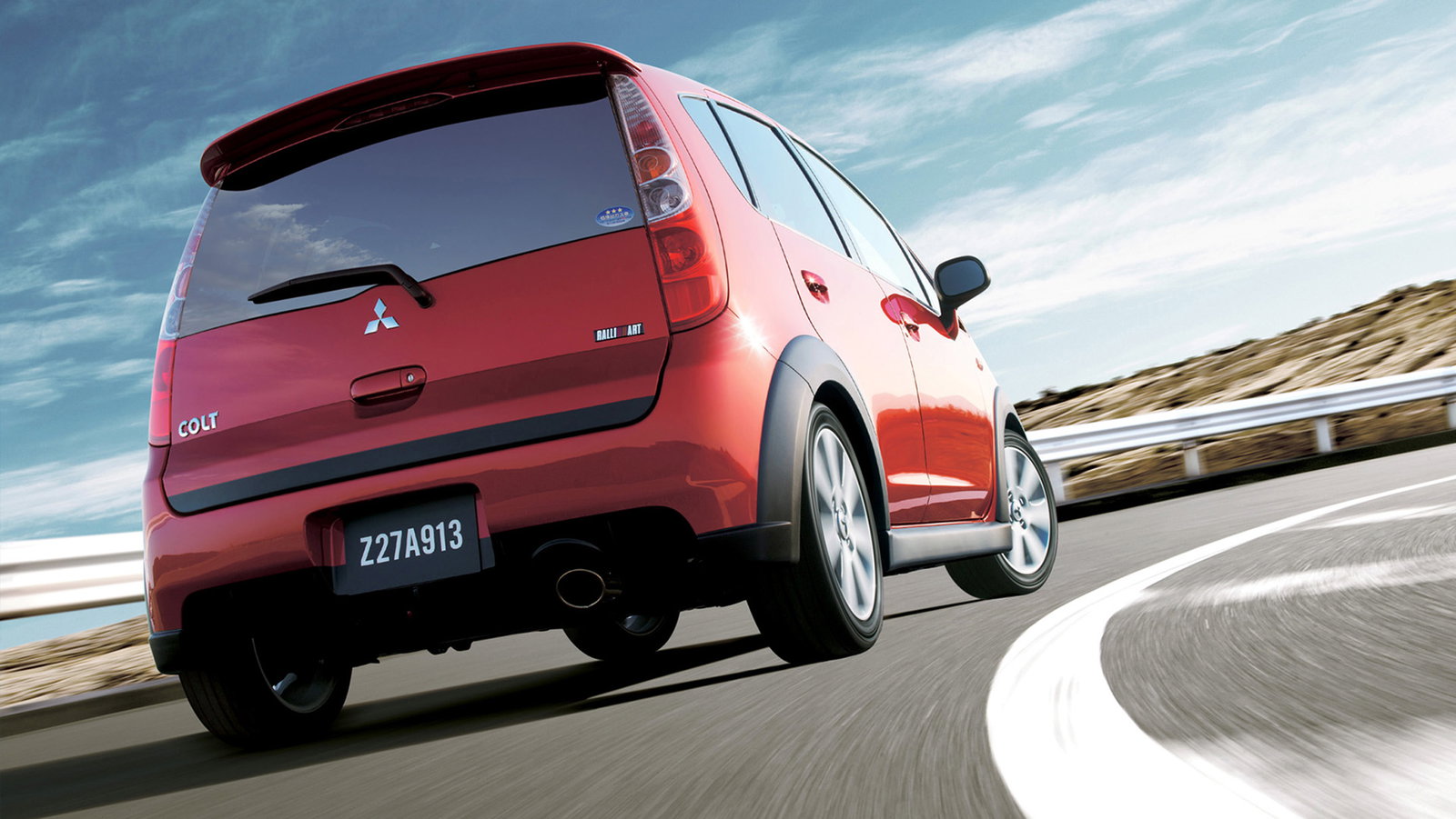 Mitsubishi Colt Version-R, rear