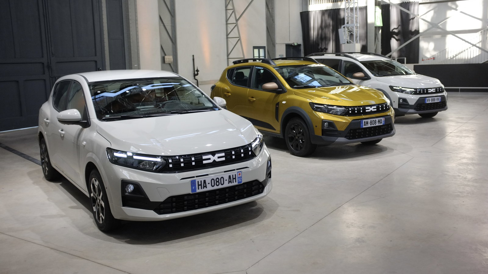 Dacia Sandero, Sandero Stepway and Jogger facelifts