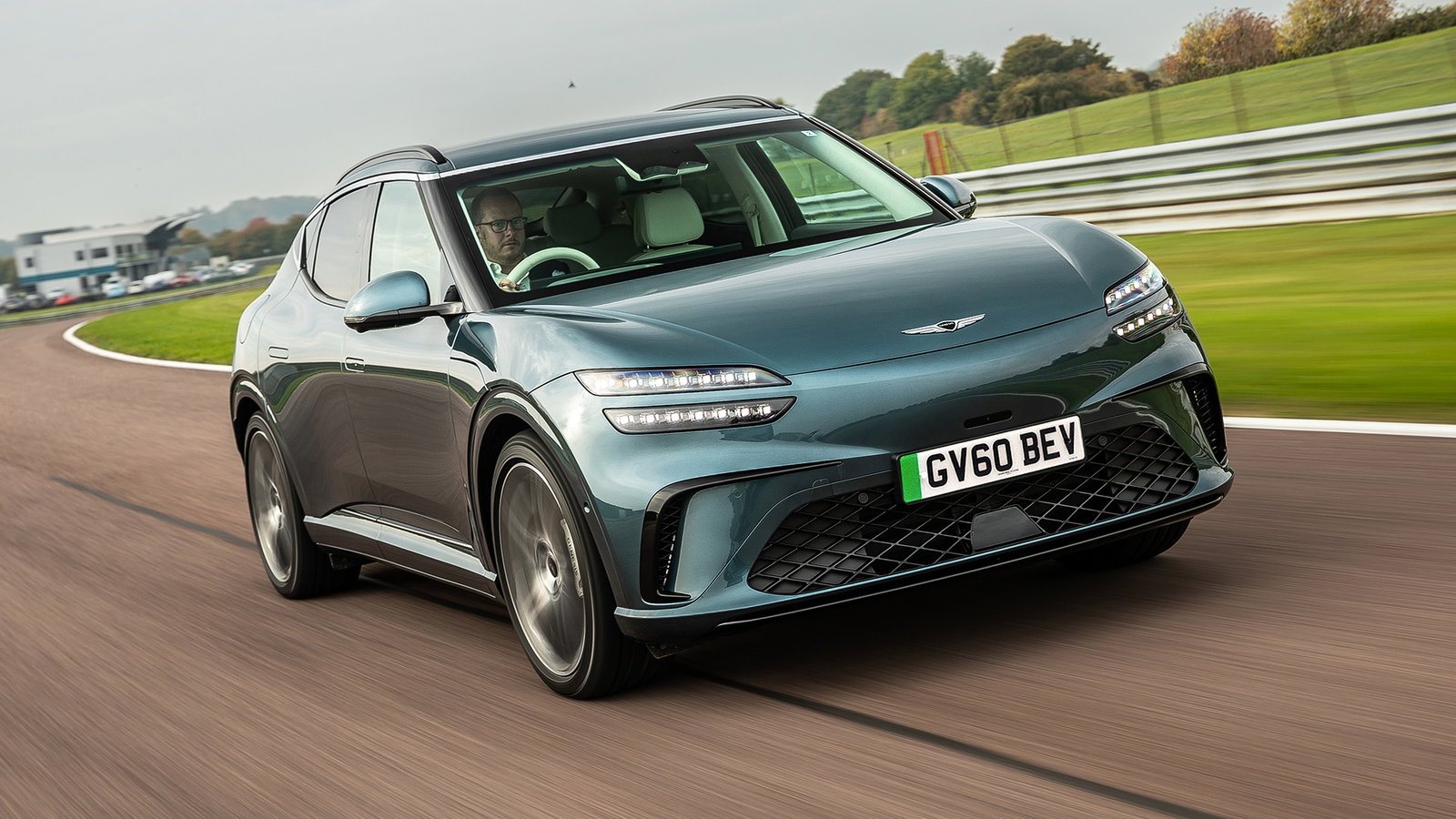 2025 Genesis GV60, front