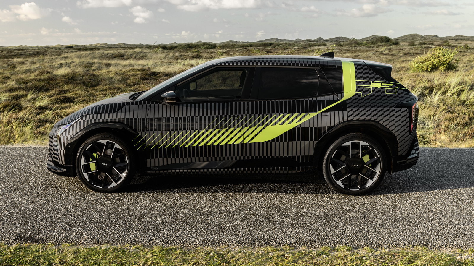 Kia EV4 GT prototype - side