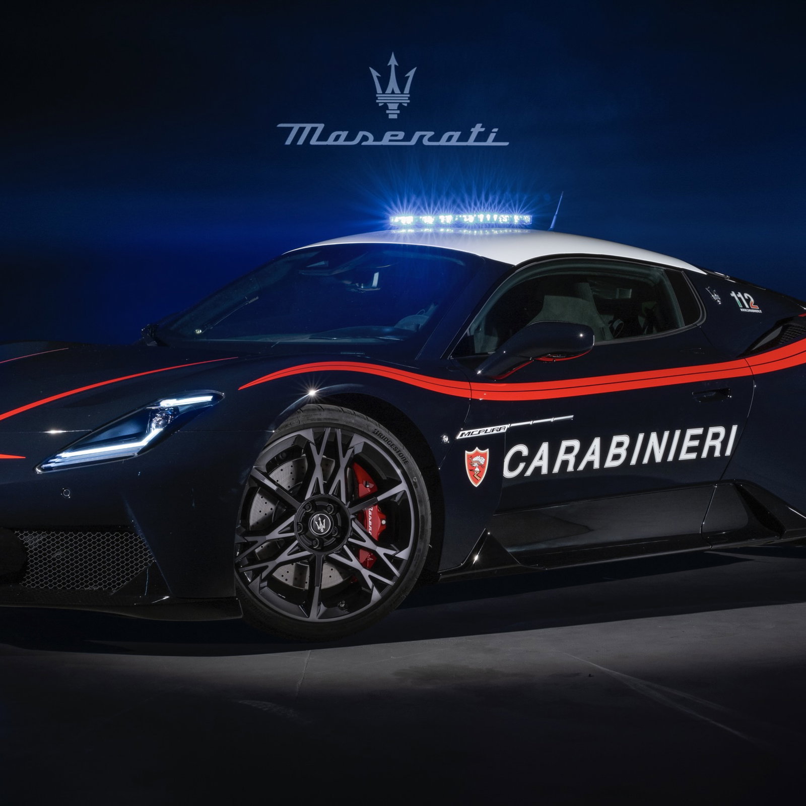 Carabinieri Maserati MCPura - front