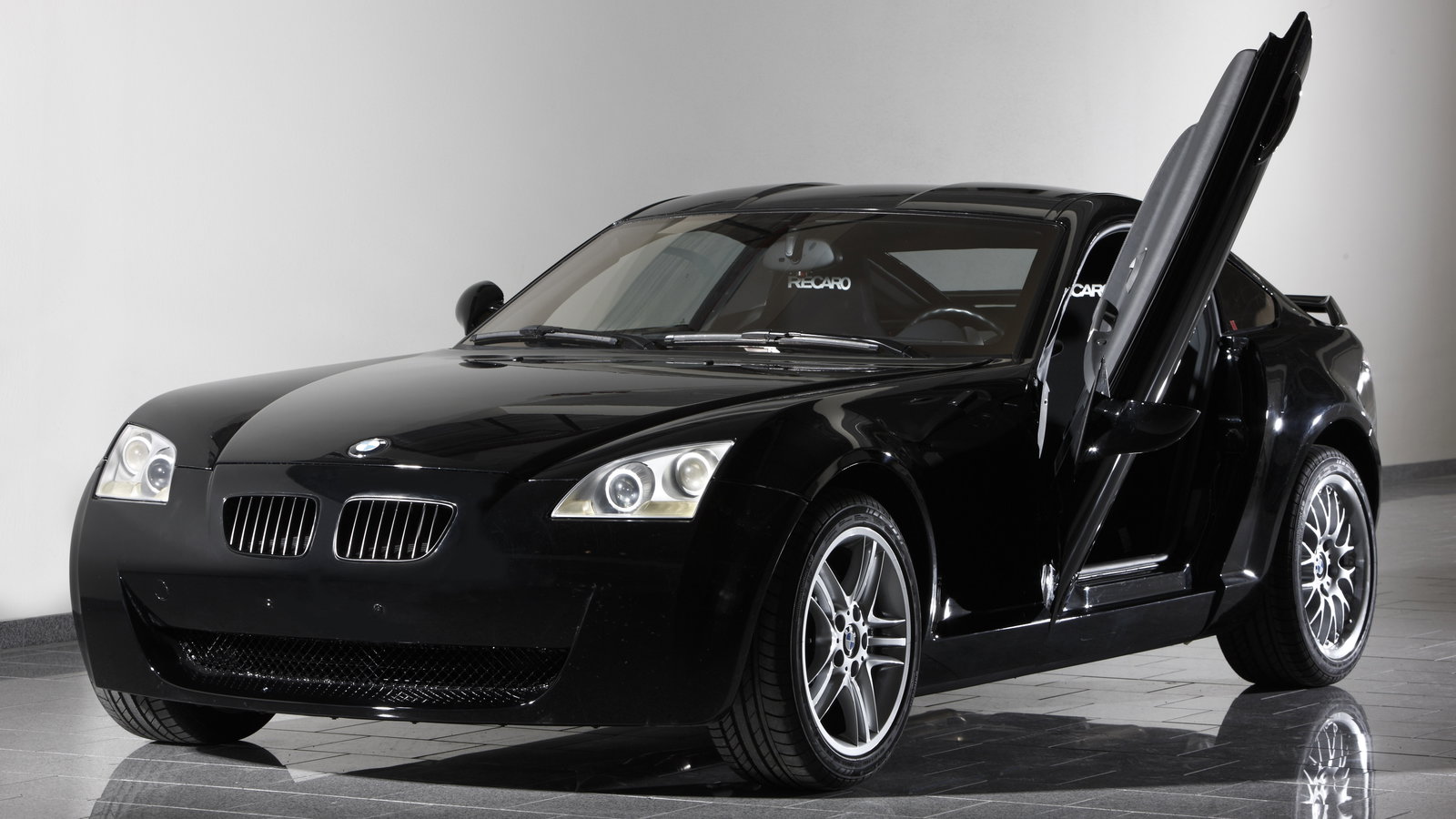 BMW Z29 - front, door open