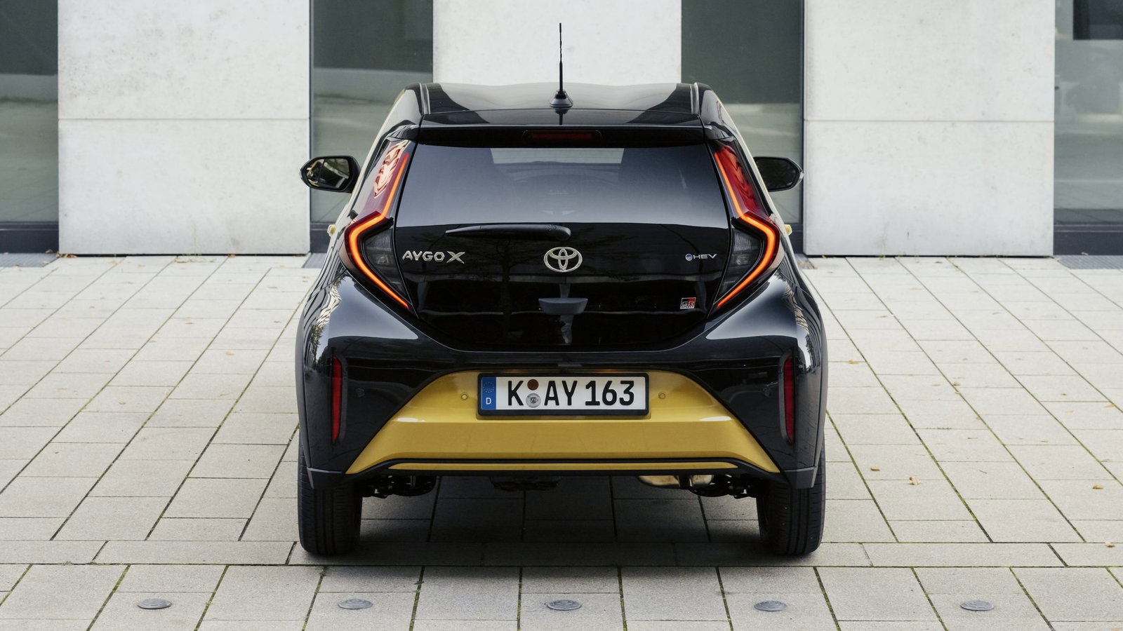 Toyota Aygo X Hybrid GR Sport - rear