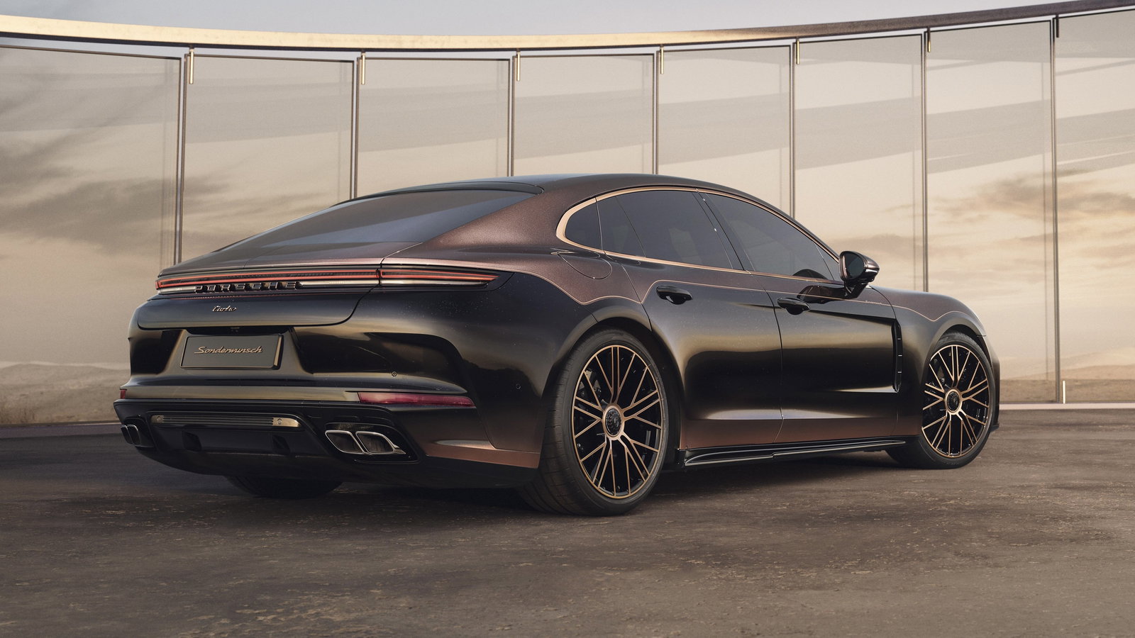 Sonderwunsch Porsche Panamera Turbo E-Hybrid - rear