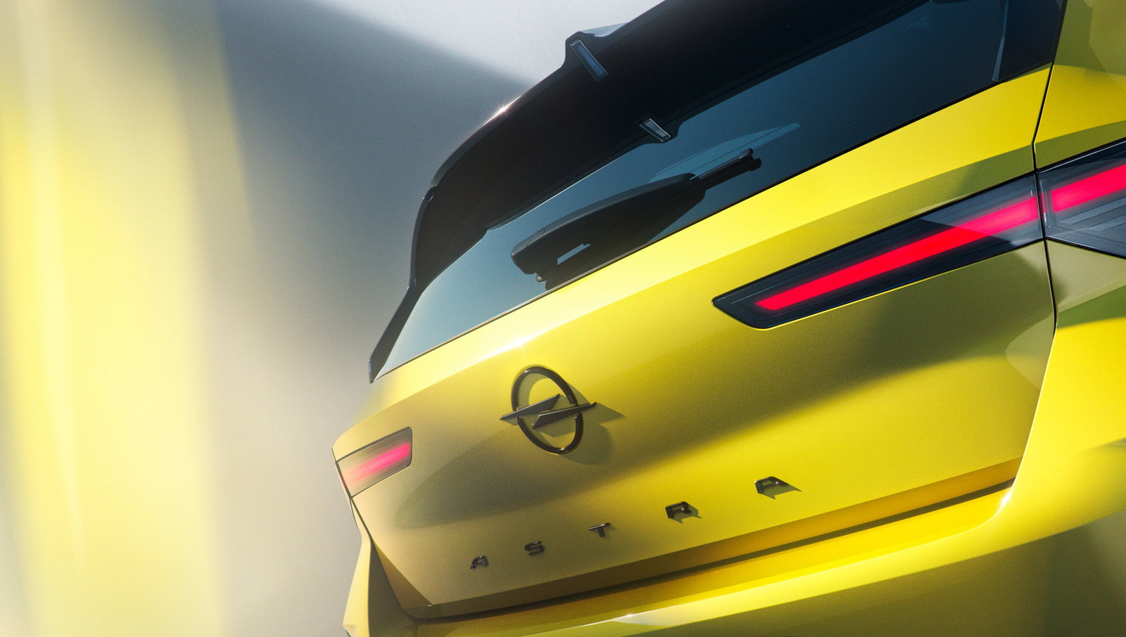 Opel Astra facelift teaser - rear