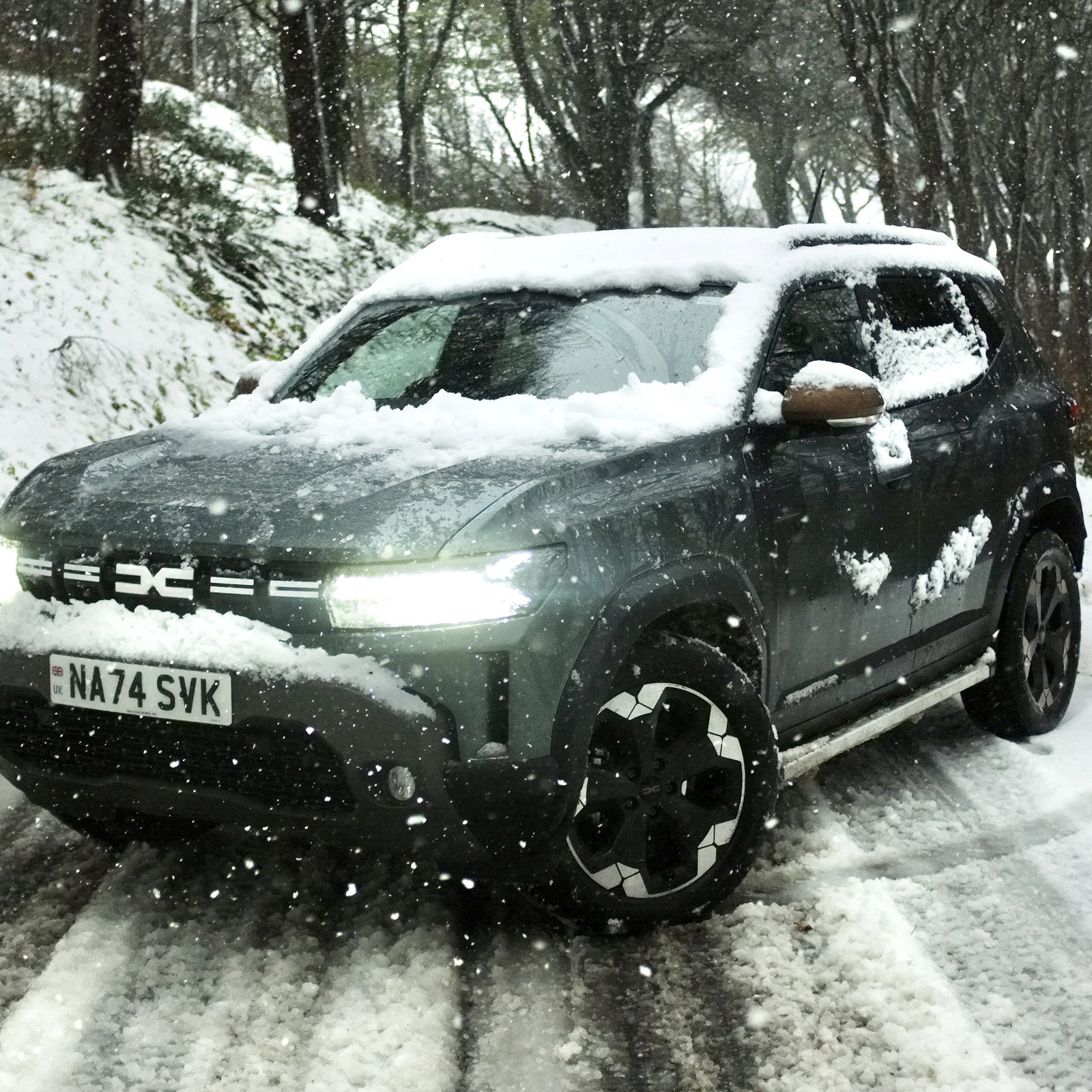 Dacia Duster 4x4 - front