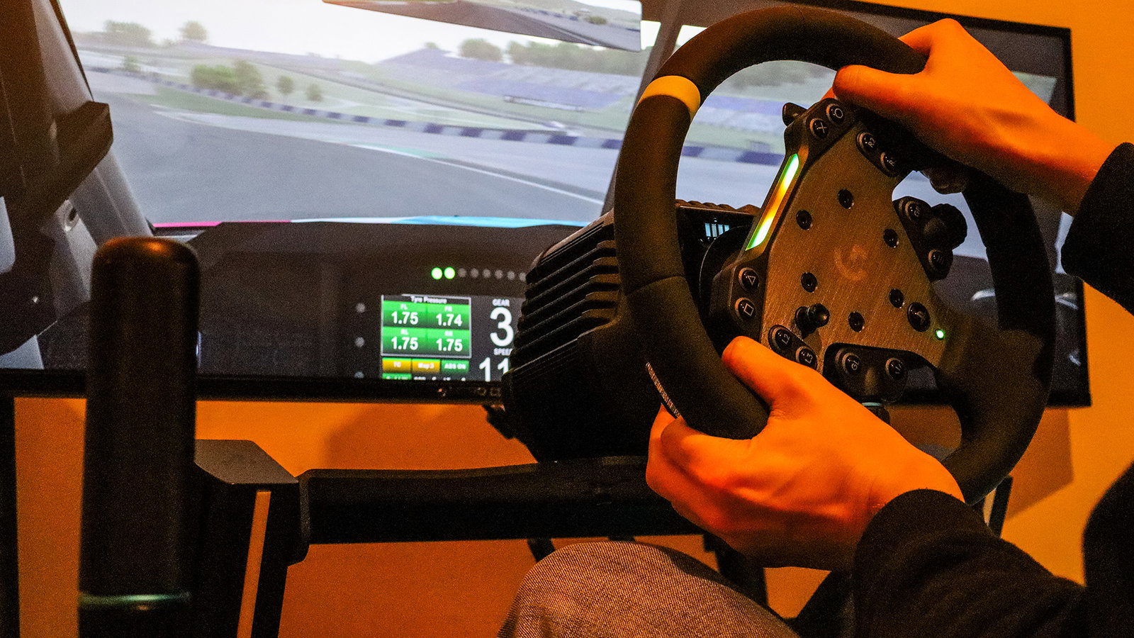Logitech RS50