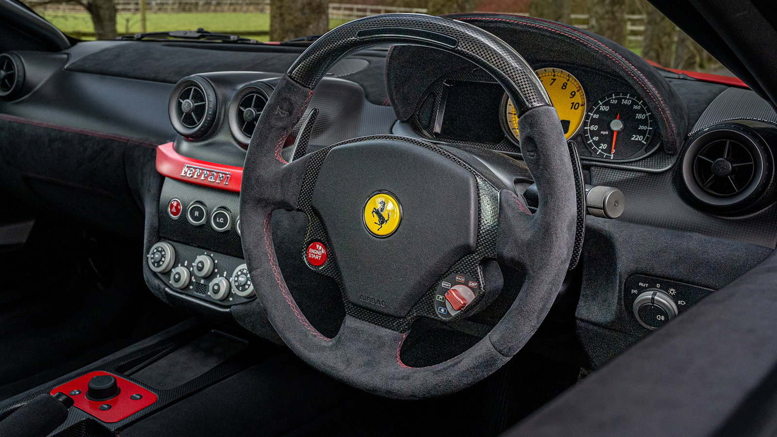 Talos XXT, interior
