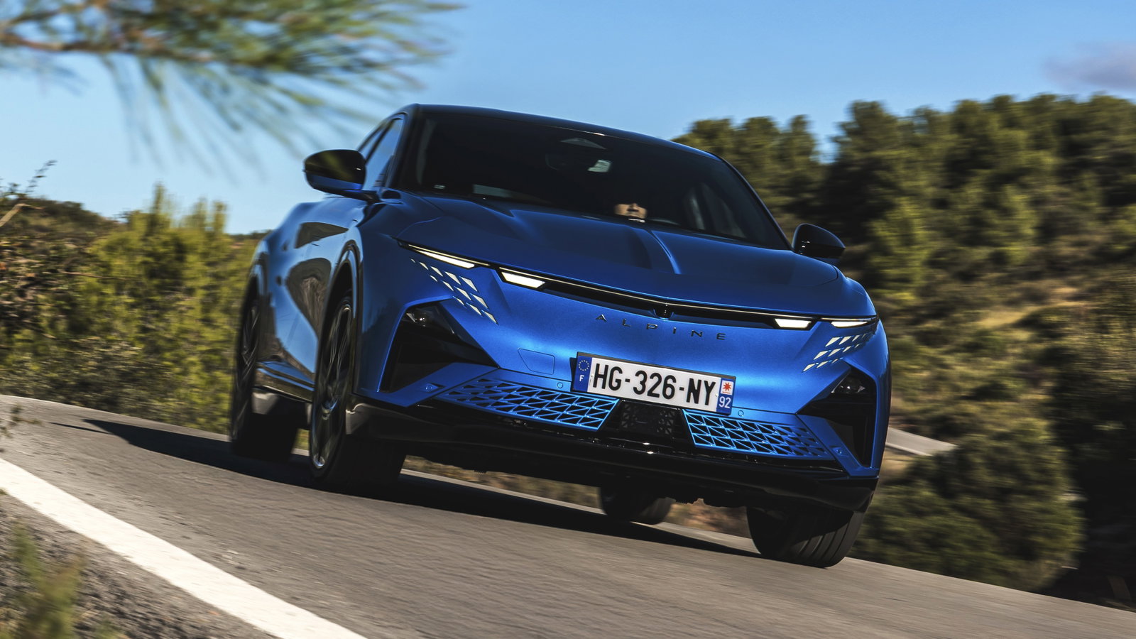 Alpine A390 GT - front, driving