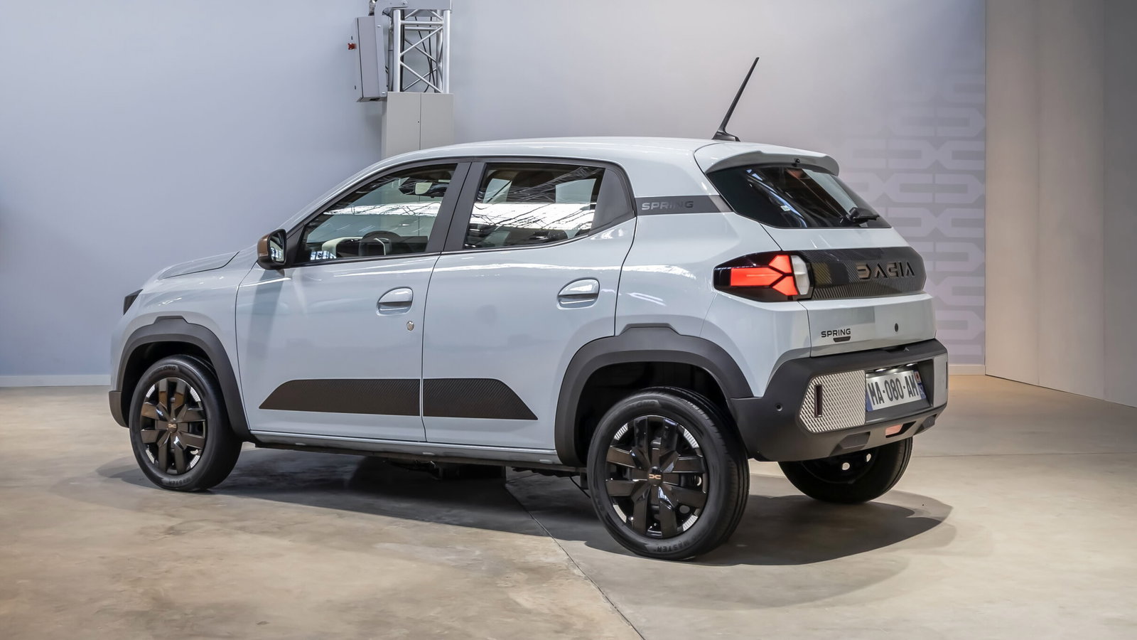 2026 Dacia Spring - rear