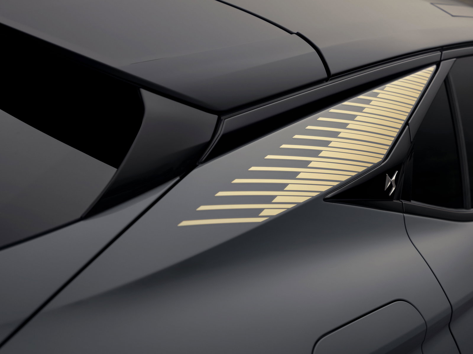 DS No4 Performance Line - detail