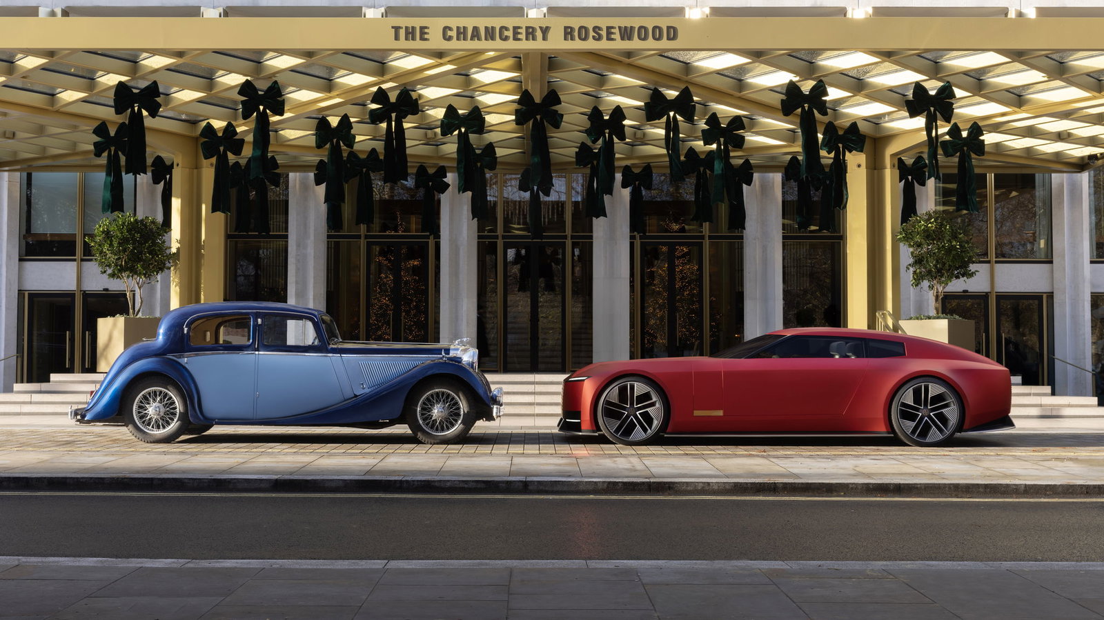 Jaguar Type 00 with SS Jaguar