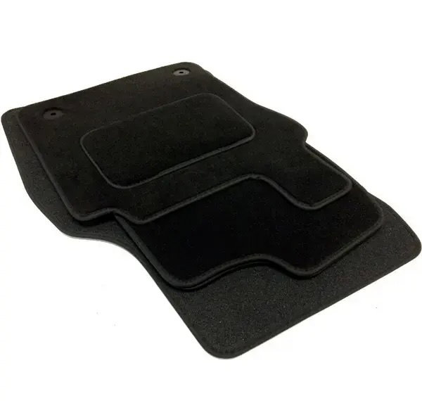 5 Essential Products To Keep Your Car Interior Extra-Clean