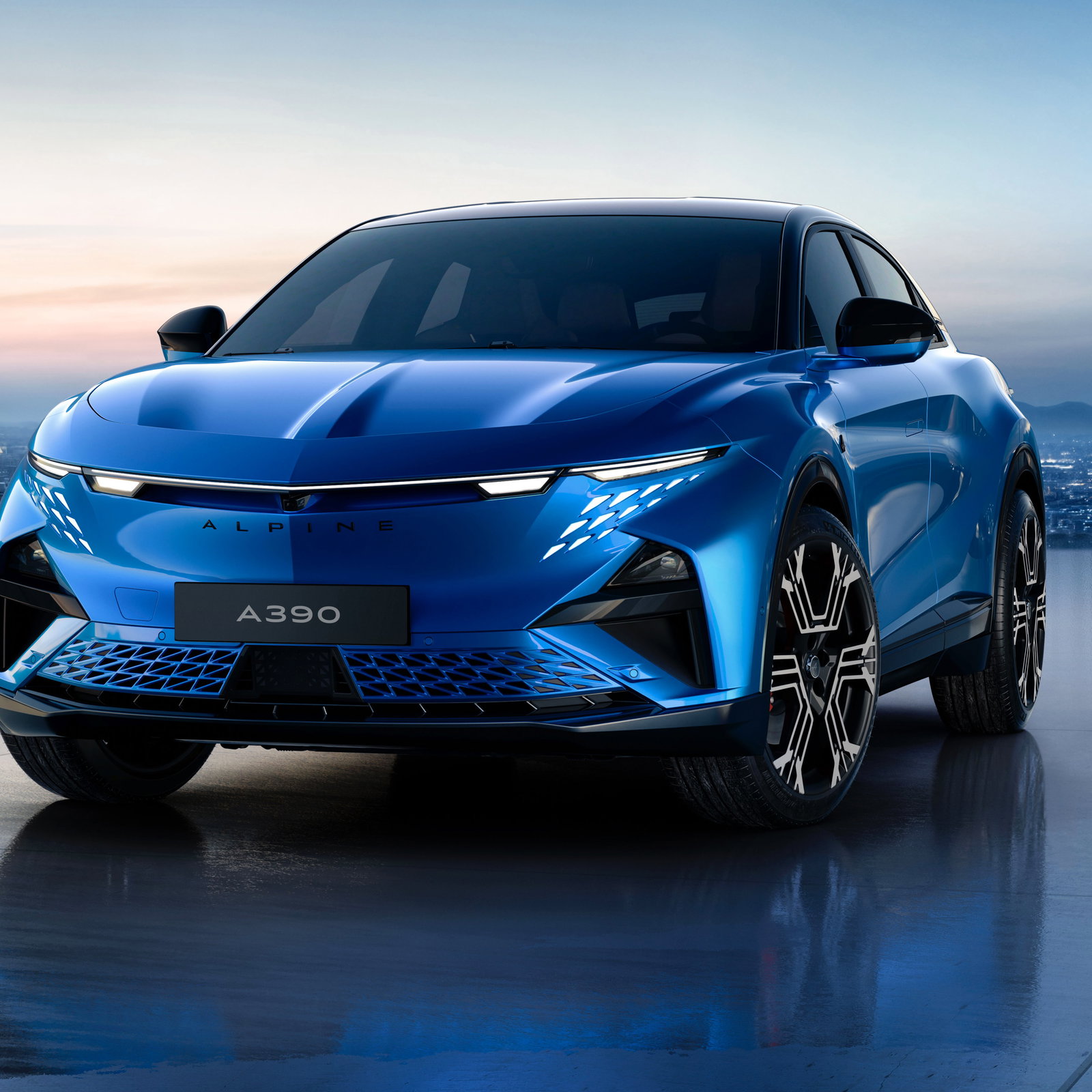 Alpine A390 - front