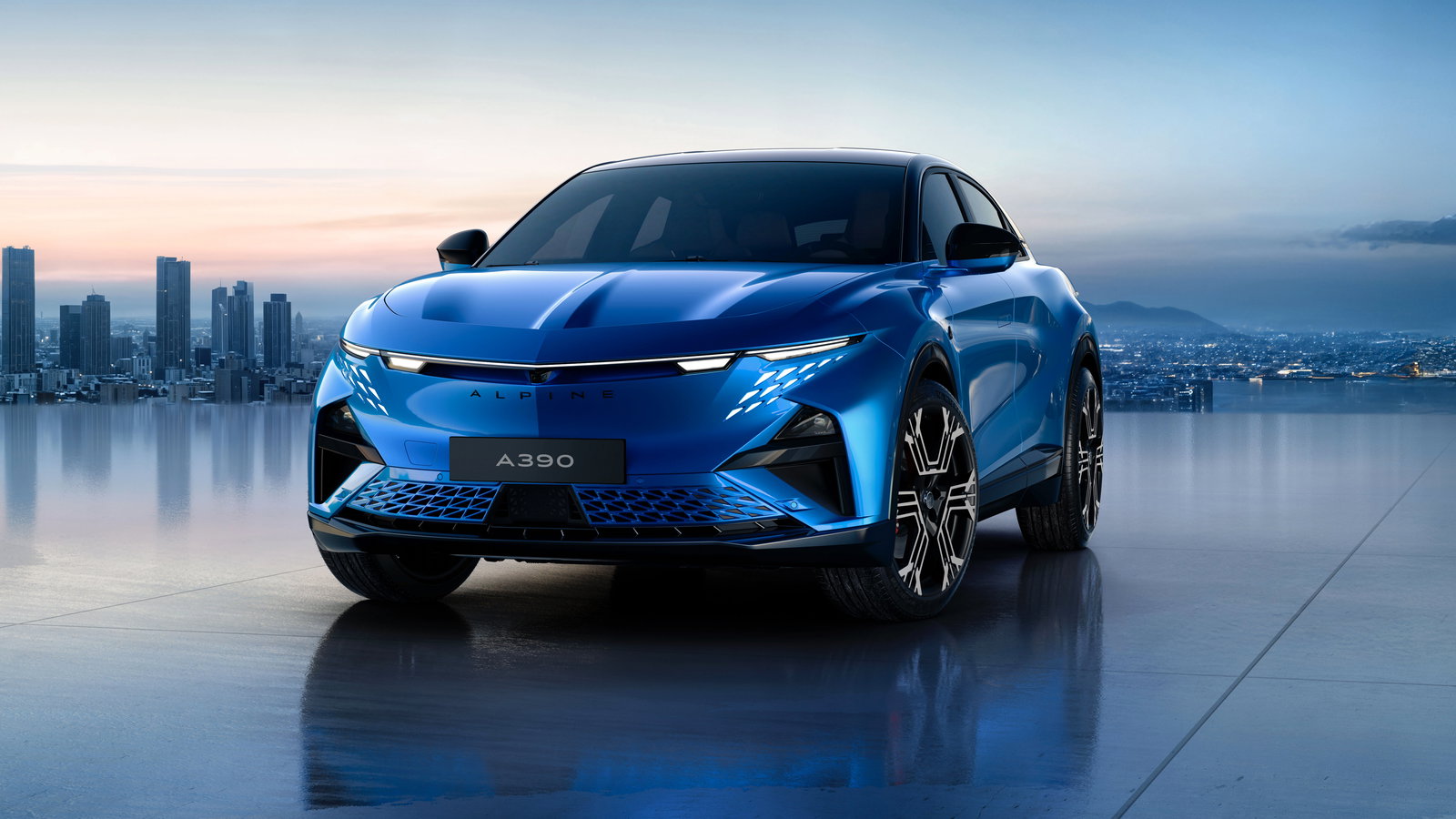 Alpine A390 - front